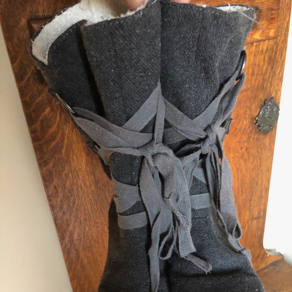 Charcoal grey tie boots